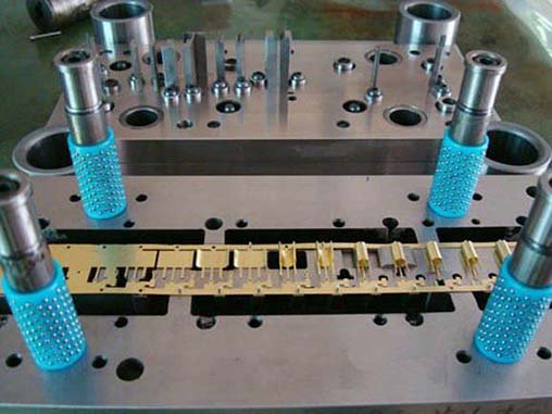 Hardware terminal high-speed stamping production process ?