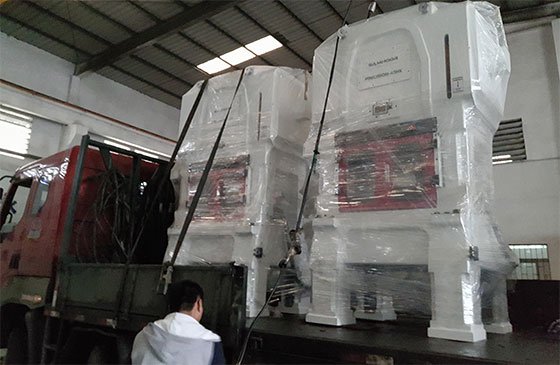 Accuracy of punching precision of high - speed punch