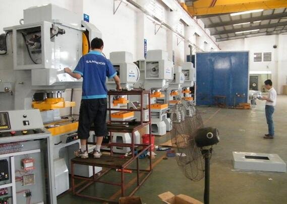 Use the high-speed punch before the preparatory work